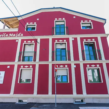 Asteria شقة فندقية
