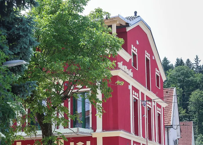 Lägenhetshotell Asteria 3*